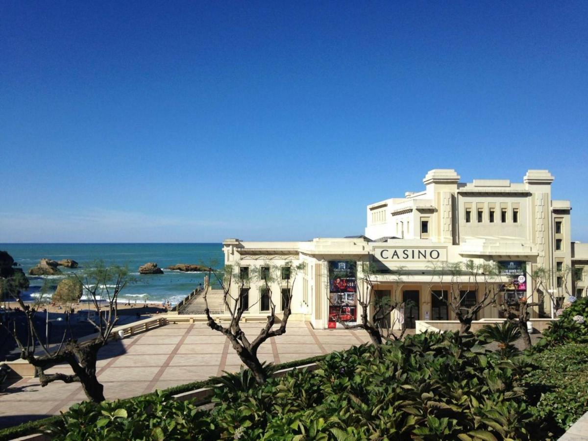 Apartamento Studio Moderne 2* Avec Balcon, Parking, Wi-Fi - Quartier Larochefoucauld A Biarritz - Fr-1-3-487 Exterior foto